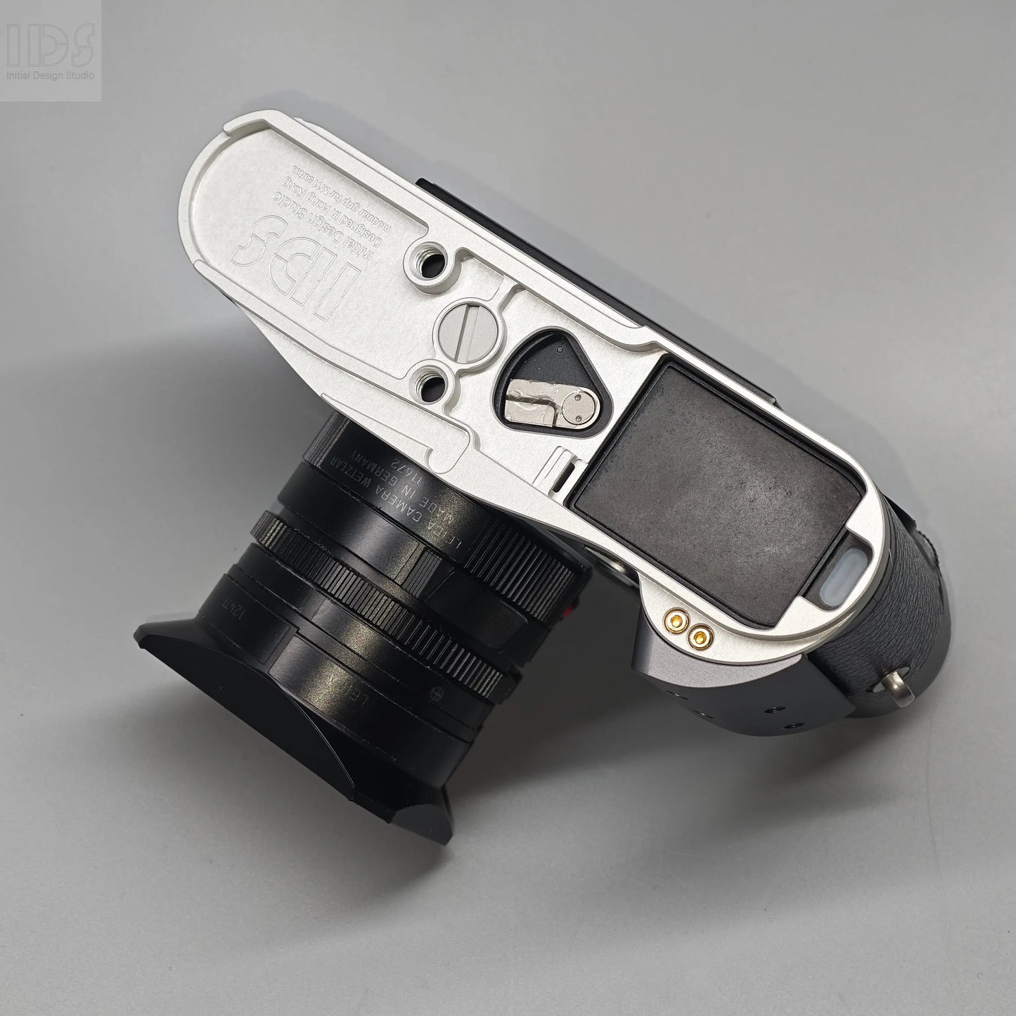 IDSworks M11-Lite Grip for Leica M11 series IDS initial design studio