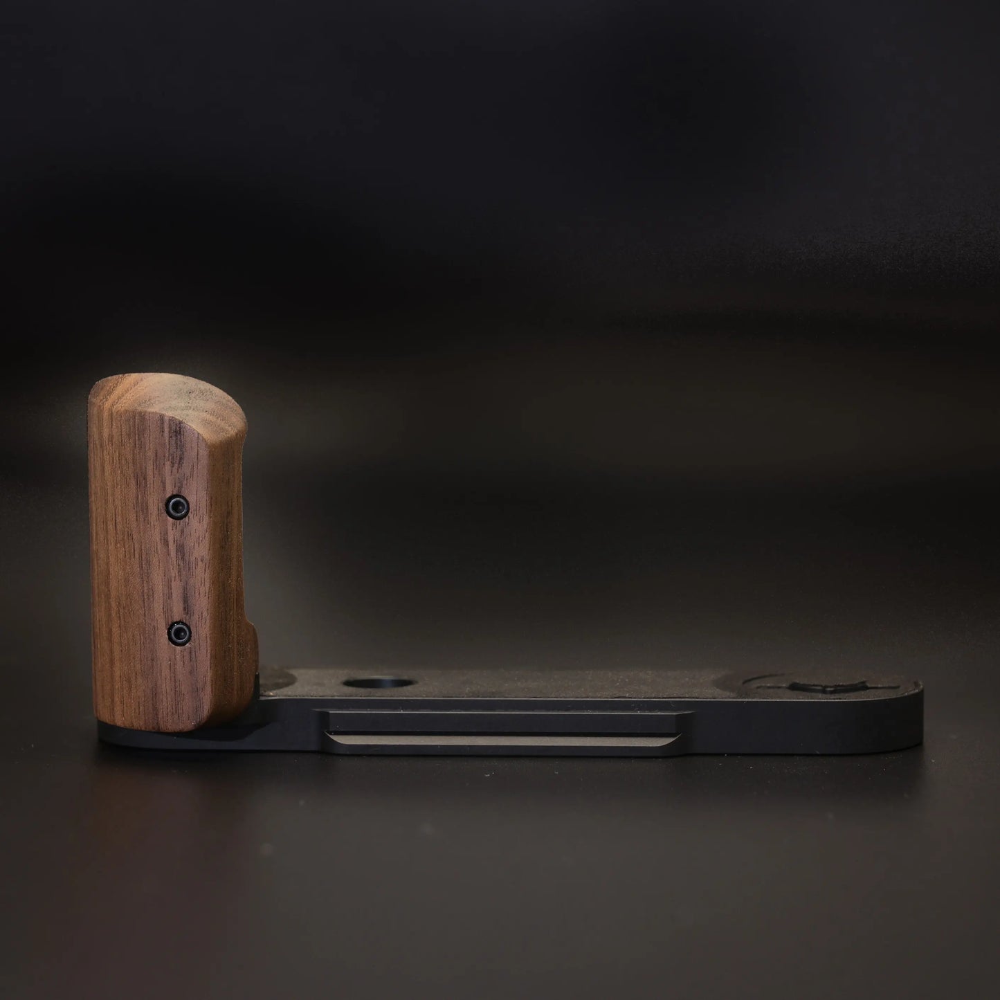 IDS modular grip for Leica Film M cameras IDS initial design studio