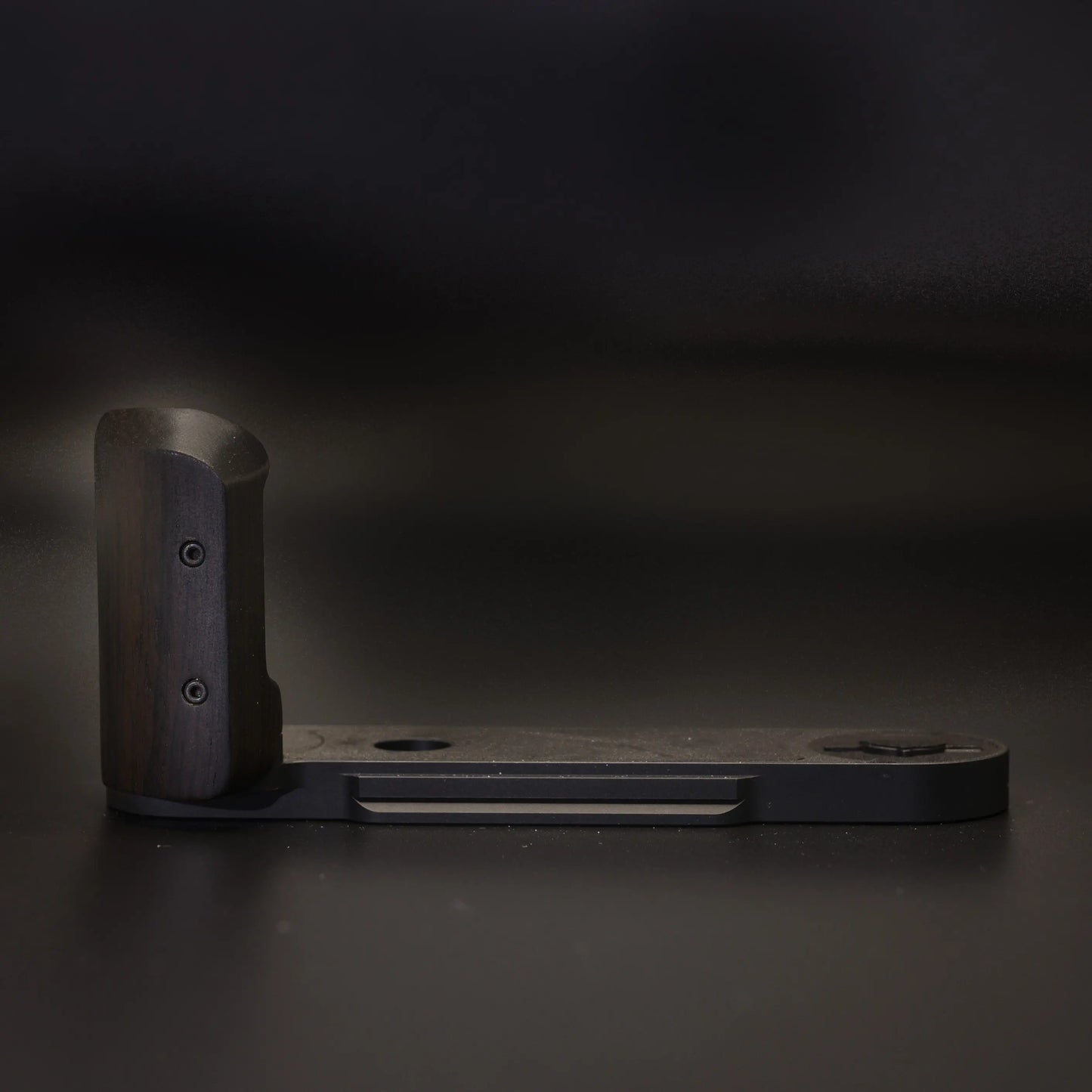 IDS modular grip for Leica Film M cameras IDS initial design studio