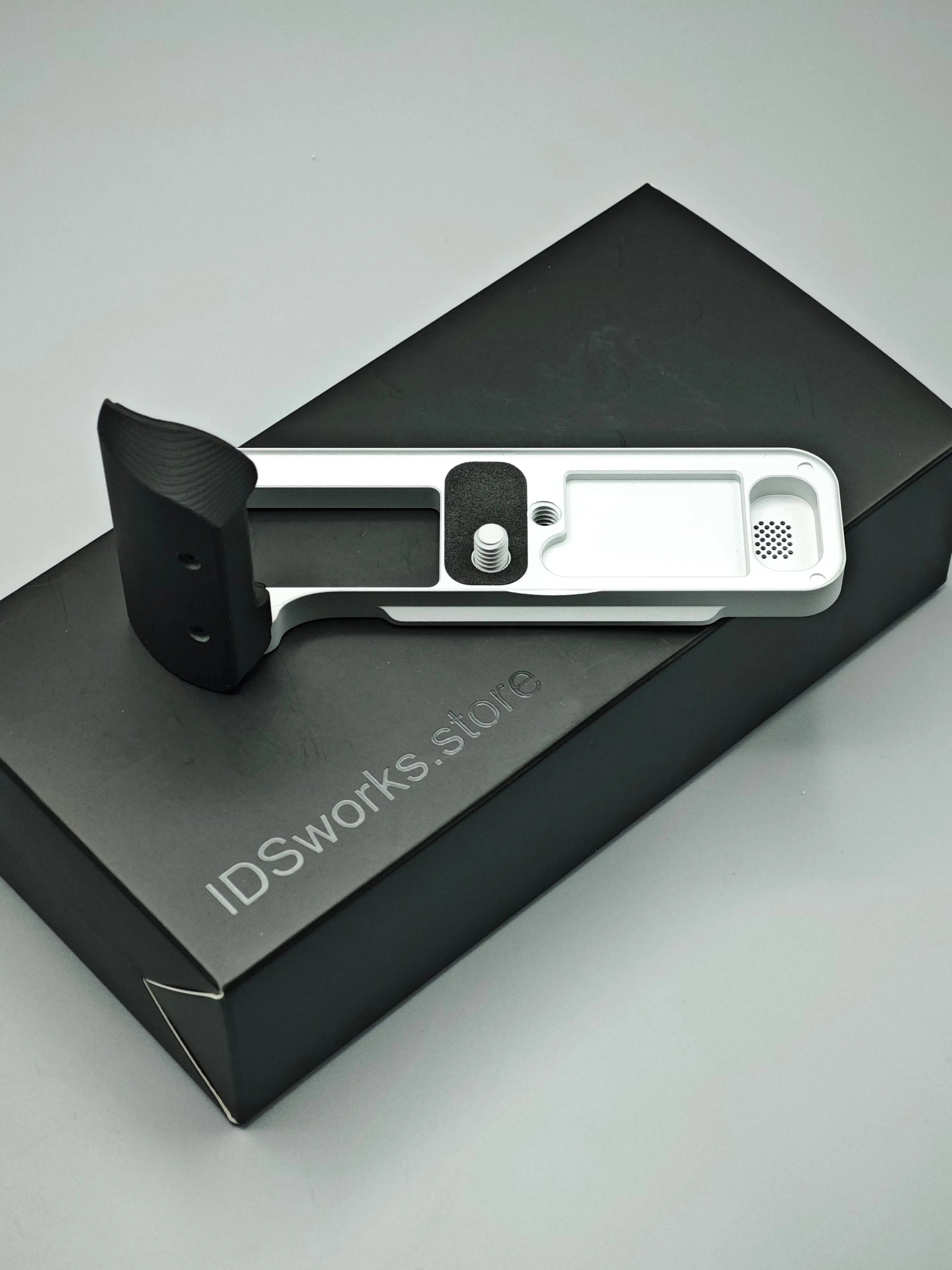 Fuji X100VI Grip from IDSworks IDS initial design studio
