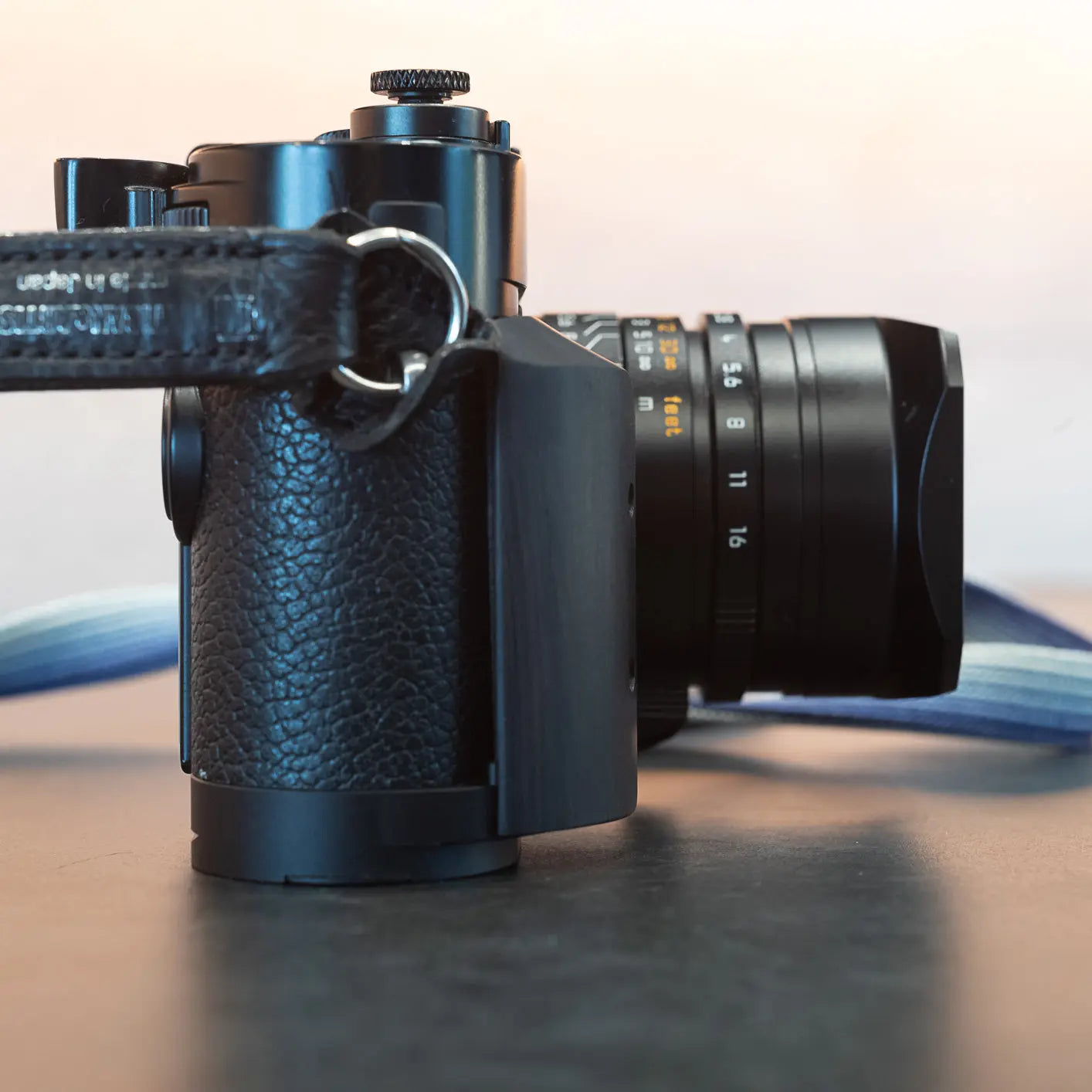 IDS modular grip for Leica M240 IDS initial design studio