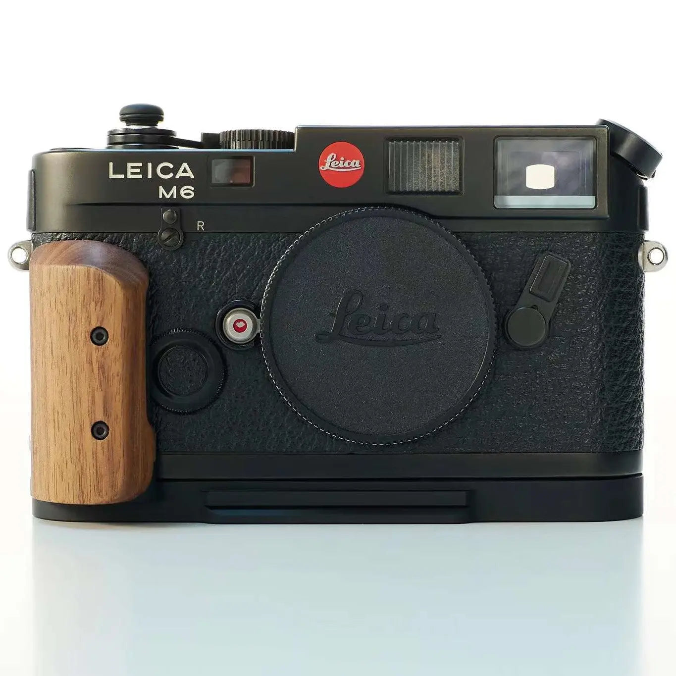 Leica analog Film Grip from IDSworks
