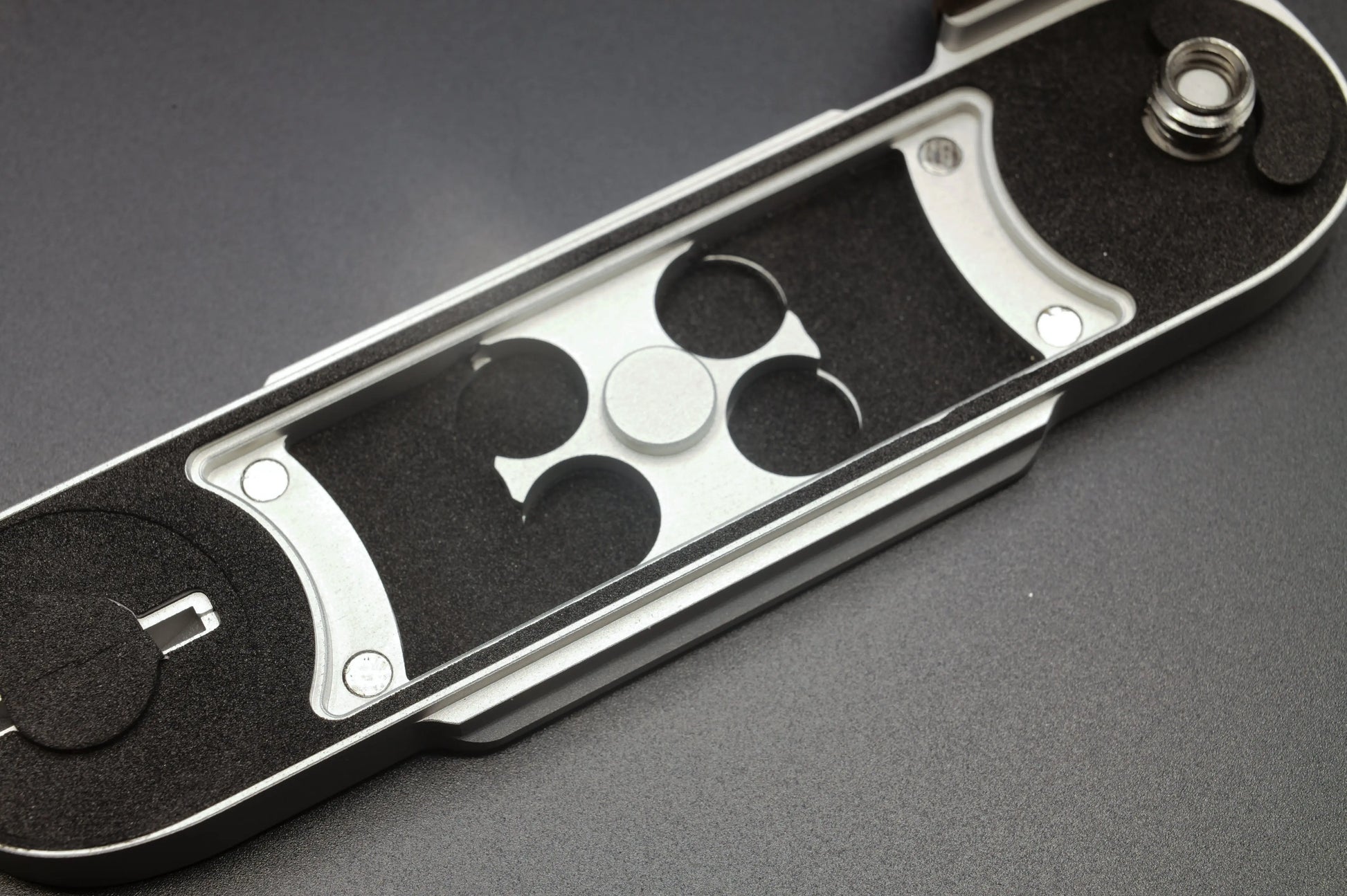IDS modular grip for Leica Film M cameras IDS initial design studio