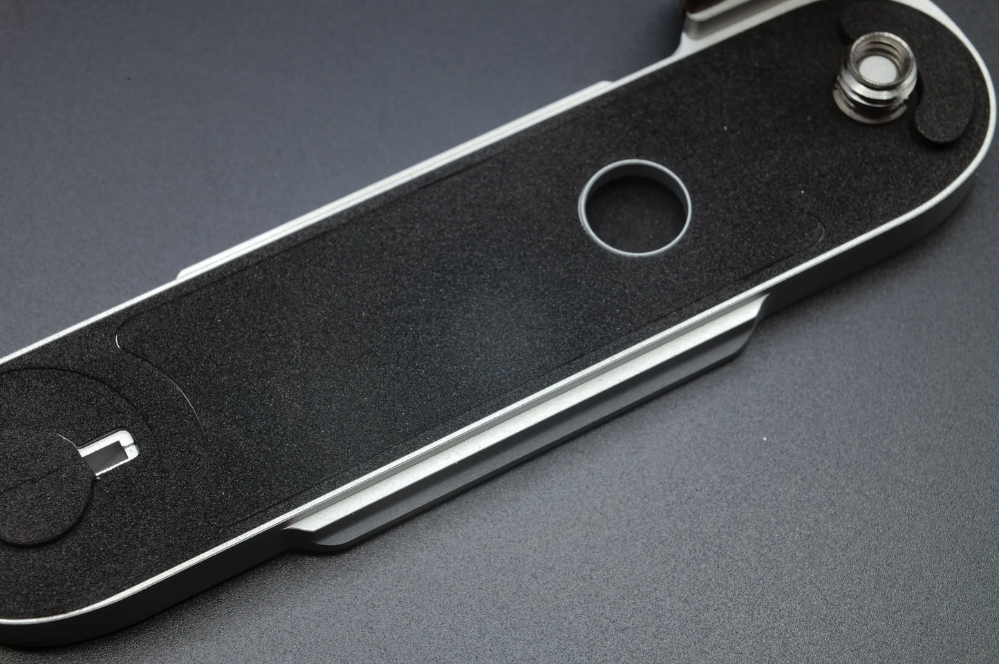 IDS modular grip for Leica Film M cameras IDS initial design studio